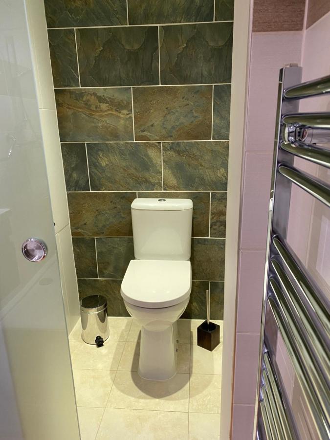 קוקרמאות' Westwood - The B&B With A View מראה חיצוני תמונה